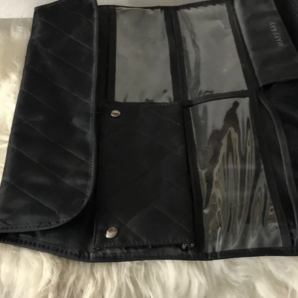 Mary Kay closet sample product cosmetic jewelry hanging organizer bonus lipliner